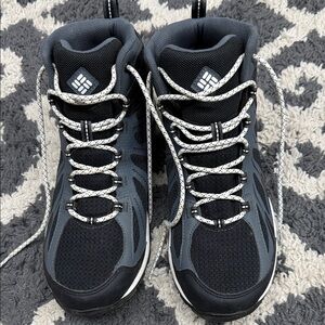 Columbia Black and Gray Women's Sneakers